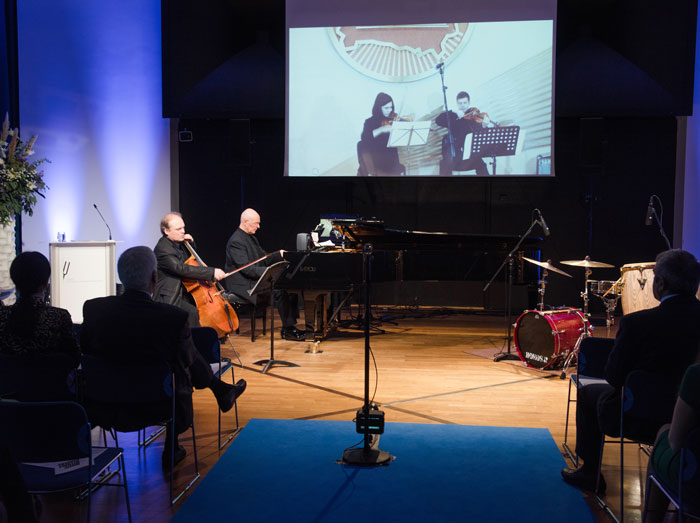 Cross-border ministerial concert showcases unique technology for music teaching and performance